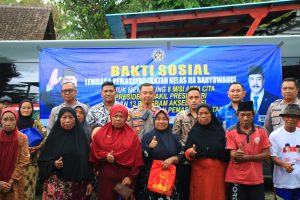 Lapas Banyuwangi Salurkan Bantuan Sosial kepada Masyarakat Kurang Mampu di Kecamatan Licin