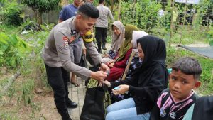 Kapolres Tinjau Progres Program Ketahanan Pangan Kelompok Wanita Tani di Desa Tegal Maja
