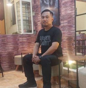 Penguntit Dibalik Bilik Tembok Istana Jembuk-Jembuk