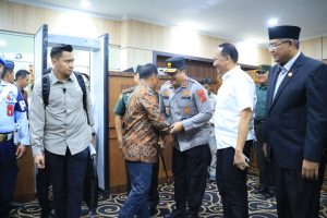 Mendagri Dan Menteri Ekonomi Kreatif RI Ke Aceh, Turut Di Sambut Kapolda Aceh