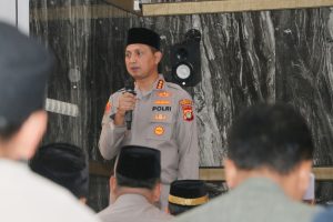 Dekatkan Polisi dengan Masyarakat, Kapolrestro Tangerang Kota Silaturahmi Melalui Subuh Keliling