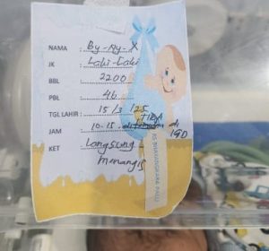 Polisi Cepat Selamatkan Bayi Yang Dibuang Dipinggir Jalan di Kota Palu