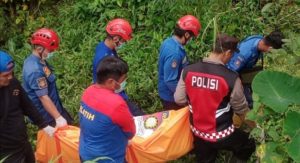 Dipinggir Kali Macanan Tegalrejo, Ditemukan Mayat Pencari Kodok