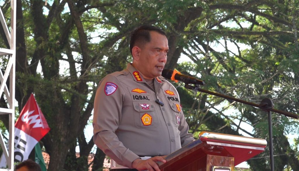 Dir-Lantas Polda Aceh, Hadiri Apel Deklarasi Perang Terhadap Narkoba, Premanisme, Pekat, Dan Kampanye Keselamatan Berlalu-Lintas, Di Aceh Tenggara.