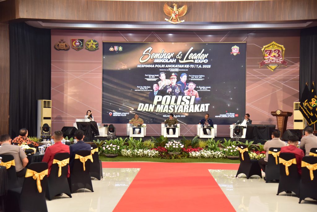 Seminar ‘Polisi Daan Masyarakat’ Sespimma Lemdiklat Polri Angkatan 73 Raih Rekor Muri