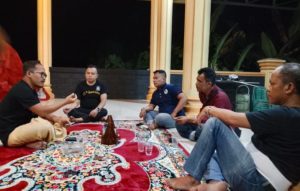 King Naga meminta Tedy Sosok Wakil Rakyat Fraksi PDIP DPRD Lebak, Harus Belajar Mencermati Konteks’ Narasi Media Online, Jangan Ada Upaya Menggoreng.