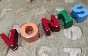 Hukuman 18 Bulan Penjara Bagi Pencuri Sandal Hermes Dari Medan.