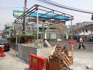 Bangunan Permanen Diduga Tak Berizin Berdiri di Atas Fasilitas Umum Kota Tangerang, Pemerintah Daerah Bungkam