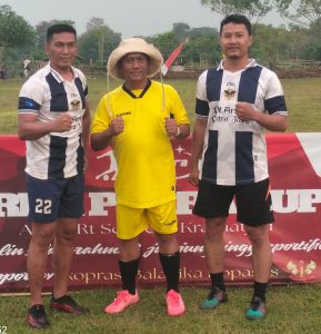 Support Dari Baladika Grup 1 Kopasus, PT Arka Putra Adakan Pertandingan Sepak Bola Warga Curug Bonteng Bersama Polsek Kragilan.