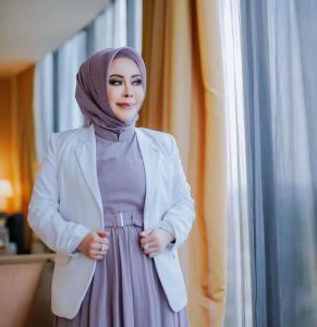 Heni Sagara Klarifikasi Isu Rekaman Suara Sidang Nikita Mirzani Dan Tuduhan Mafia Skincare.