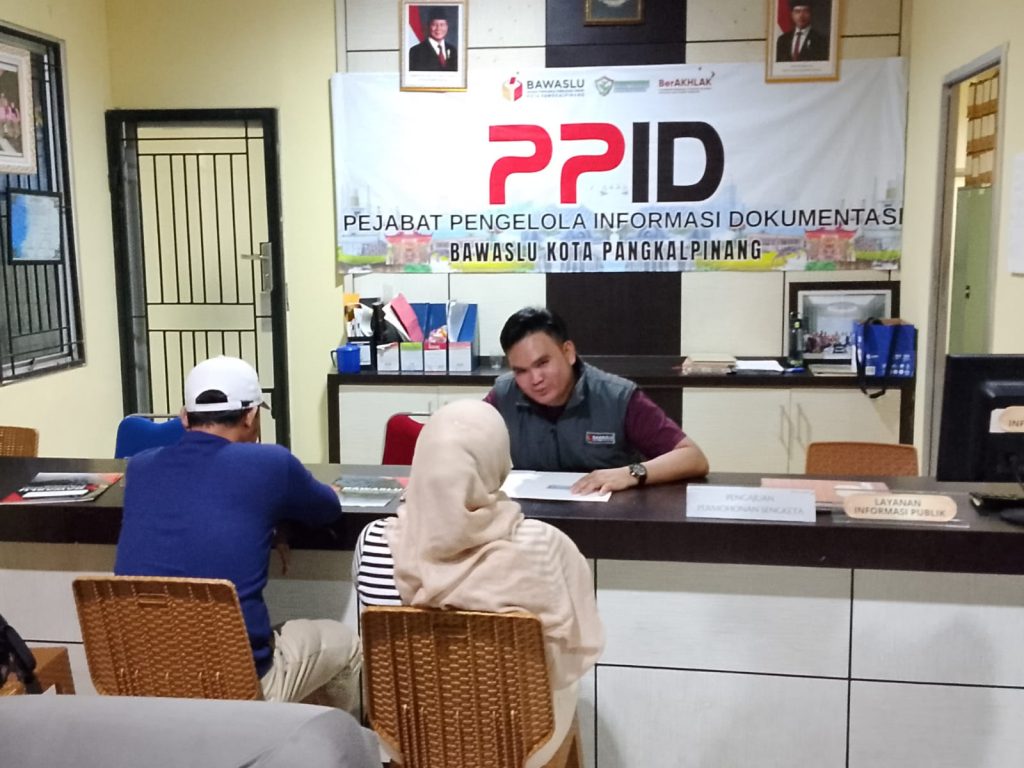 Setelah Aksi Massa, Bawaslu Pangkalpinang Resmi Terima Laporan Money Politik.