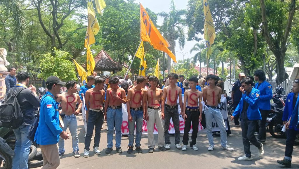 Brutalitas Aparat, Kembali Makan Korban, PMII Kabupaten Serang Angkat Suara.