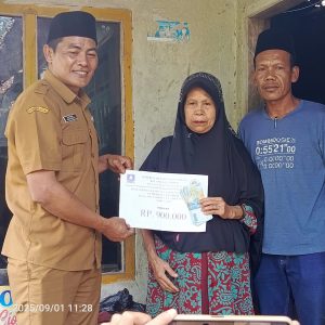 Pemdes Panyaungan Jaya Kecamatan Ciomas Salurkan BLT-DD Rp.900.000,- Kepada 30 KPM.
