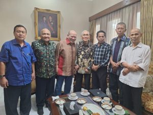 Songsong Indonesia Bangkit, Presidium Konstitusi Ajak Presiden Perkuat Konstitusi.