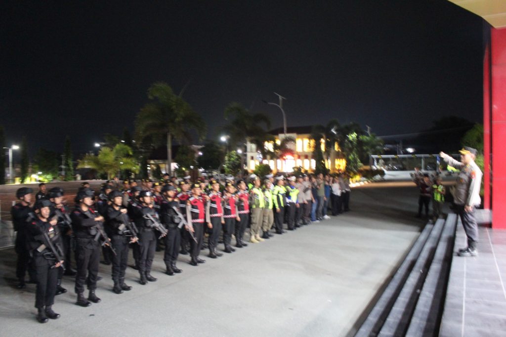 Polda Sulteng, Gelar Patroli Skala Besar, Pastikan Keamanan Tetap Kondusif.