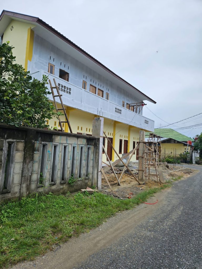 Sungguh Sangat Cukup Nyaris, Menjamurnya Bangunan Jenis Ruko Dan Bangunan Berlantai 2, Di Kecamatan Langsa Lama.