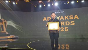 Bambang Irawan Perwakilan Jaksa Kejati Lampung Terima Penghargaan 3 Besar Nasional Adhyaksa Awards 2025