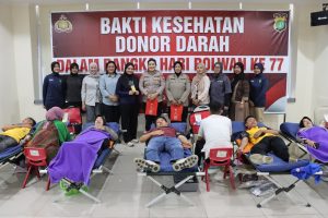 Polwan Polres Metro Jakbar Gelar Donor Darah di Hari Jadi ke-77