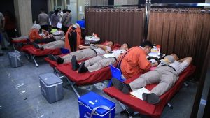 Jelang Hari Jadi Ke-74, Humas Polri Gelar Donor Darah.