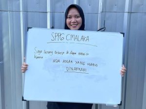 Pekerja SPPG Cimalaka Tunjukkan Rasa Syukur Program MBG Prabowo: Ada Anak yang Harus Dinafkahi.