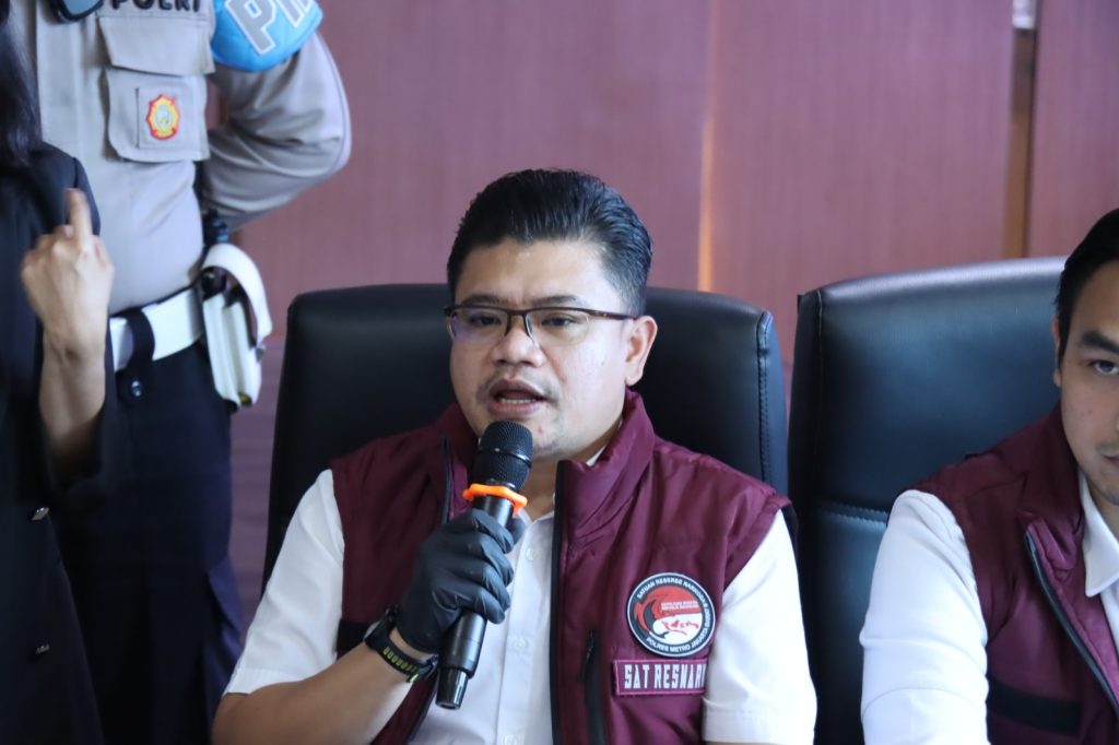 Polres Metro Jakarta Barat Bongkar Jaringan Narkoba Lintas Provinsi Jakarta–Medan, Sita 3 Kg Sabu, 13.557 Butir Ekstasi hingga 1.725 gram Happy Water