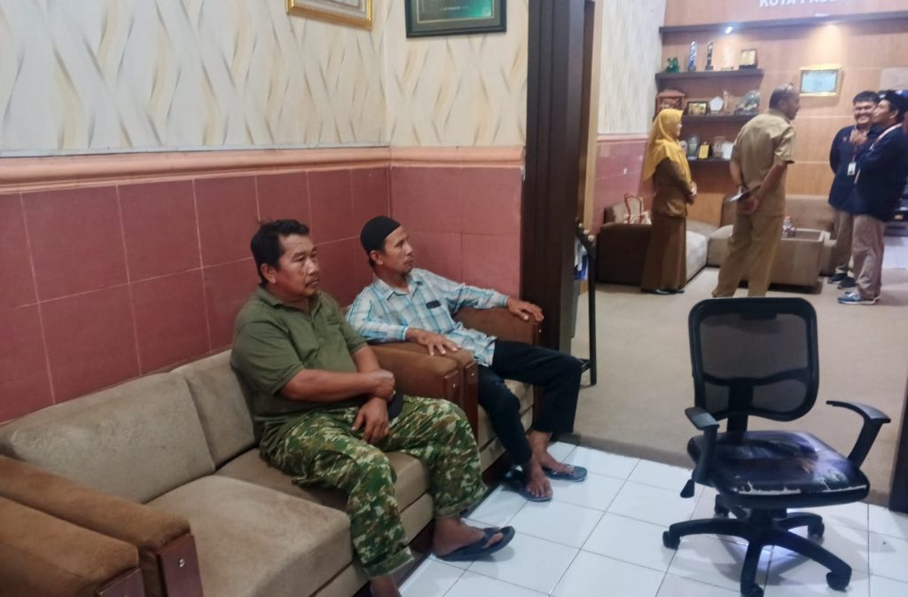 PPID Kota Probolinggo Dituding Hambat Keterbukaan Informasi: Gugatan Hukum dan Laporan ke DPR RI Mengintai