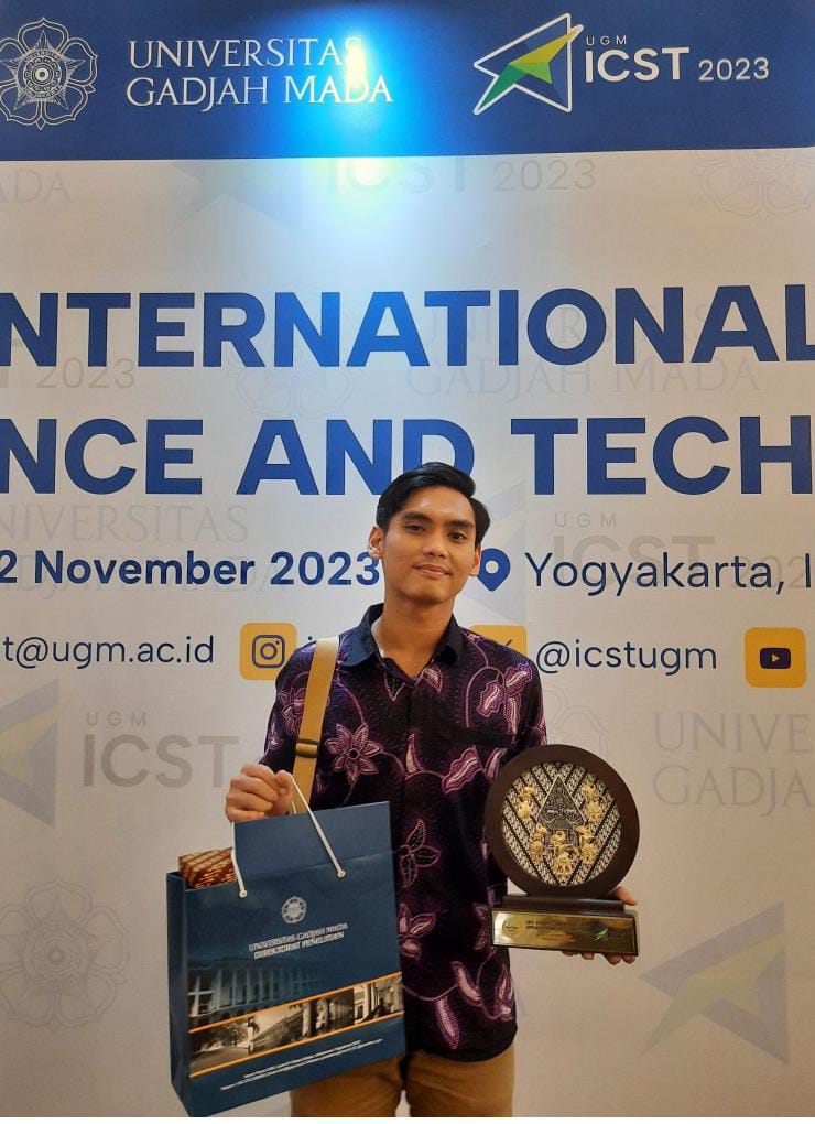 Rizky Aflaha Meraih, Gelar Doktor Muda Di UGM Ternyata Asal Tiga Raksa.