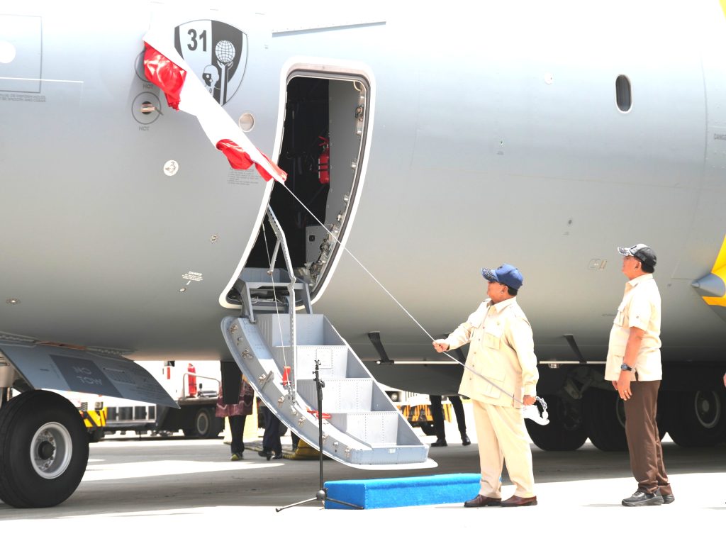 Pesawat A400M Resmi Datang Perkuat TNI, Prabowo: Tambah Kemampuan Udara Indonesia.