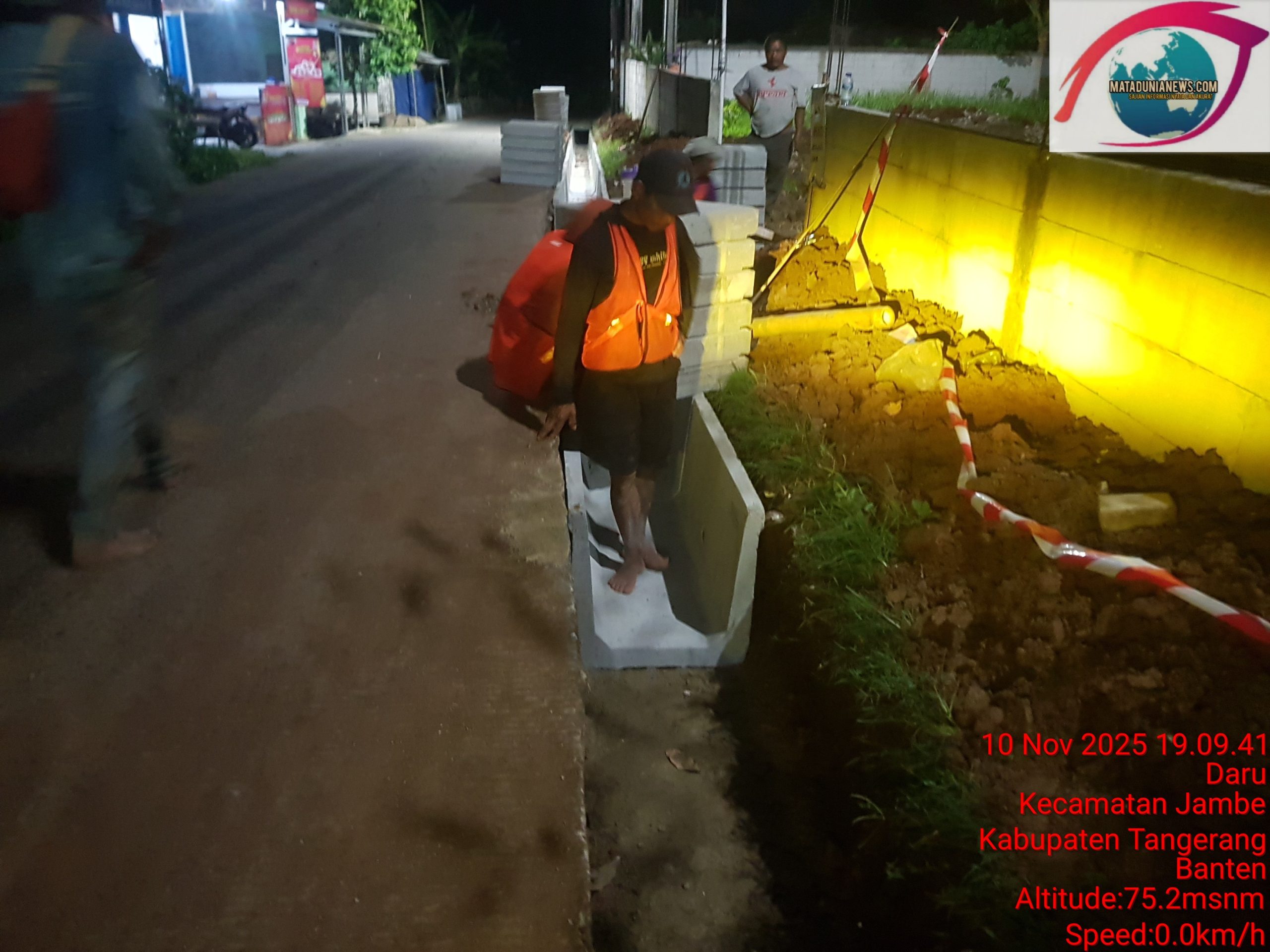 *Proyek Drainase Uditch Di Jln Raya Daru Bulak Nangka Di Kerjakan Asal Jadi Dan Mengabaikan K3 dan APD*