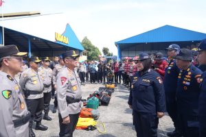 Polri Kerahkan Pasukan Ke Aceh, Sumut, Dan Sumbar — Percepatan Tanggap Bencana Bersama Dukungan Penanganan Lapangan.