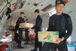2 Ton Logistik Dan Ron Bantuan Mabes Polri, Untuk Aceh Tahap Ii, Tiba Di Bandara SIM.