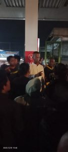 Usai Pasca Banjir Bandang Bercampur Lumpur Telah Surut, Akibat Antrian Pengambilan Minyak BBM Jenis Pertalite, Ratusan Massa Kota Langsa
