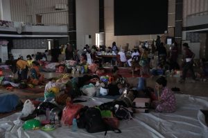 Jaringan Komunikasi Pulih, Warga Terdampak Bencana di Tapanuli Tengah Lancar Bertukar Kabar.