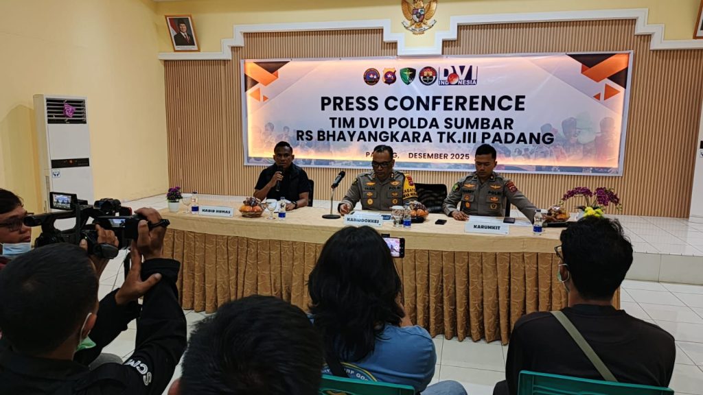 DVI Polda Sumbar, Percepat Identifikasi Korban Bencana : 161 Jenazah Terverifikasi, 25 Masih Menunggu Kecocokan DNA.