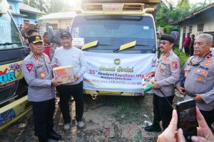 Waka Polri, Tinjau Lokasi Banjir Aceh Tamiang, Pastikan Bantuan Logistik, Hingga Peralatan Khusus Segera Di Kirim.