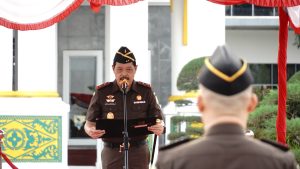 Kajati Kepri, Pimpin Upacara Dan Kampanye Anti.Korupsi, Di Ruas Jalan Tanjung Pinang.