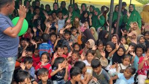 TNI Buat Posko Trauma Healing Hadir di Balee Panah, Warga: Anak-anak Tak Murung Lagi.