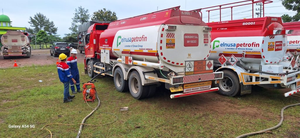 Tembus Medan Sulit Pascabencana, BBM Berhasil Dipasok ke 4 SPBU Bener Meriah Aceh.