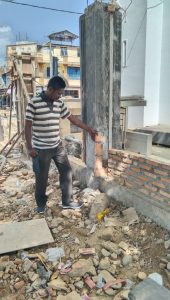 Diduga Pekerjaan Proyek Pembangunan Pagar Mesjid Raya Langsa, Dugaan Tidak Sesuai Dengan Nama Kegiatan Di Plang Papan Nama Kontrak Kerja.