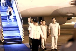 Dari Moskow Langsung Tiba di Medan, Prabowo Prioritaskan Percepatan Penanganan Bencana.