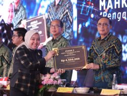 Berbeda Iman, Satu Nurani : Kisah Ajeng Siti Wahyuni Juara II Lomba Foto Peradilan 2025.