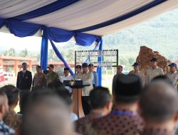 Siswi SMA Taruna Nusantara Titipkan Harapan Masa Depan kepada Prabowo: Indonesia Bisa Makin Maju.