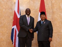 Diplomasi Peci Hitam Presiden RI Prabowo, di Lancaster House.
