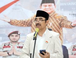 Mengenal Lebih Dekat Sosok Kharismatik Dr. H. Teguh Sumarno, M.M Ketua Umum PB PGRI