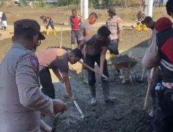Dukungan Pendidikan Pulih Cepat Pasca Banjir, Polres Pidie Jaya, Bersihkan Sekolah MIN 1.
