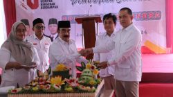 Gelar HUT ke-18, Gerindra Bagi Bibit Pohon Buah ‘Simbol’ Keberlanjutan Perjuangan.