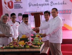 Gelar HUT ke-18, Gerindra Bagi Bibit Pohon Buah ‘Simbol’ Keberlanjutan Perjuangan.