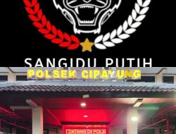 Keren !!!. LASKAR SANGIDU PUTIH INDONESIA.Komitmen menjaga jakarta Timur bersama Kapolsek Cipayung Ciptakan kondusifitas